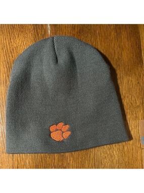 Clemson Tigers Knit Beanie Gray with Orange Tiger Paw Logo One size Unisex